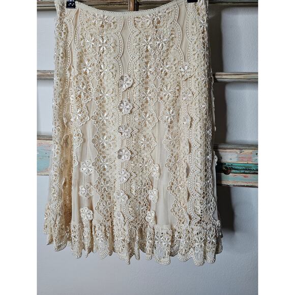 ANTONIO MELANI Dresses & Skirts - Antonio Melani Women's Ivory Lined A-line Lace Skirt Size 4